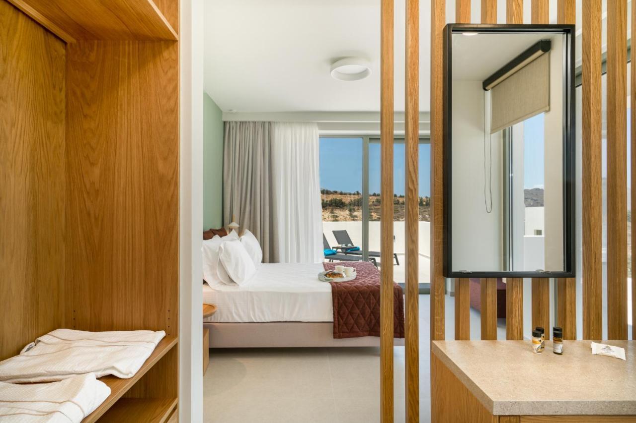 Luxurious Villa Cretan Aura With Private Heated Pool, Jacuzzi And Playroom Agios Ioannis  Extérieur photo